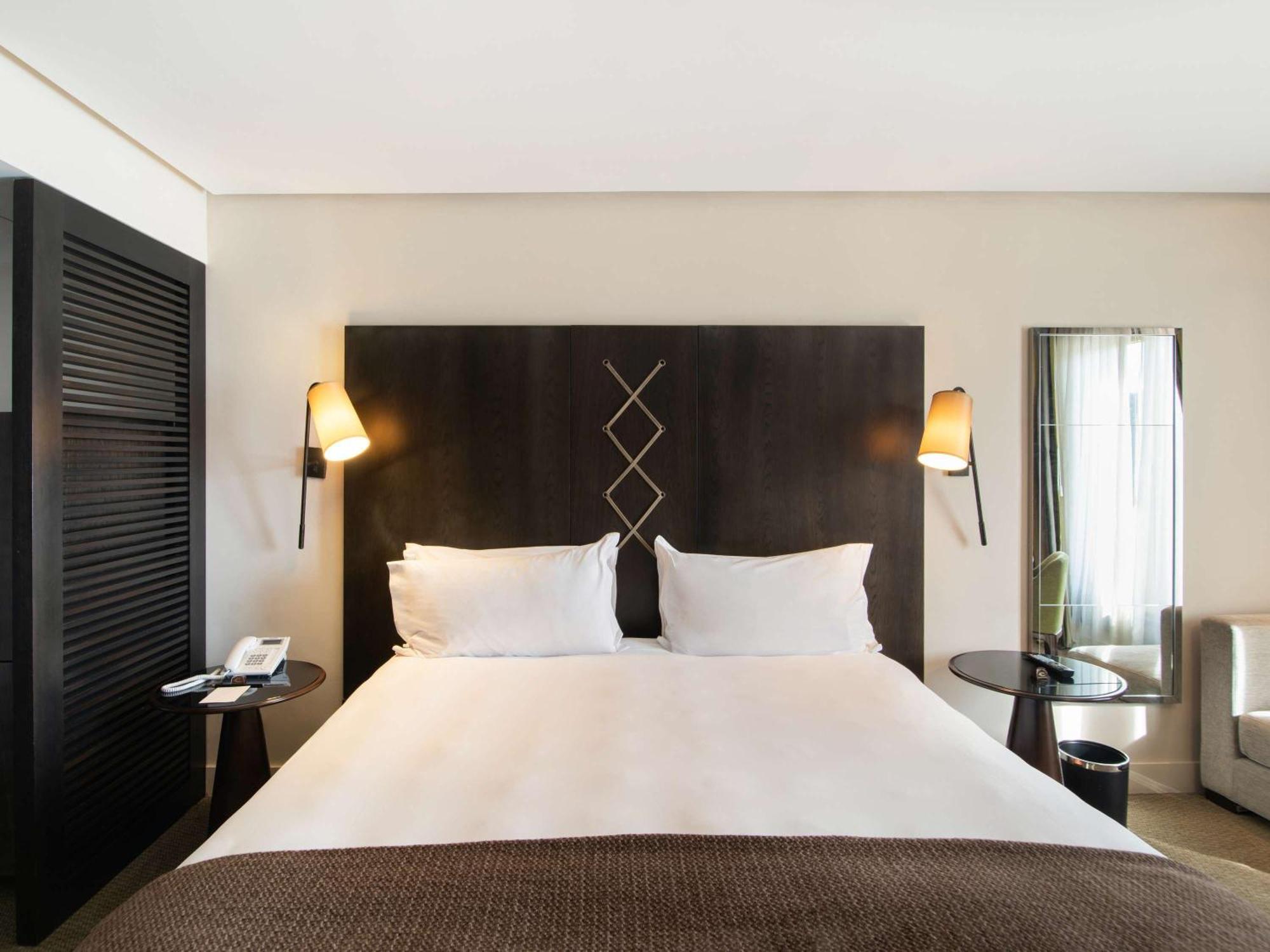Sofitel Montevideo Casino Carrasco & Spa Exterior photo A bedroom at the hotel